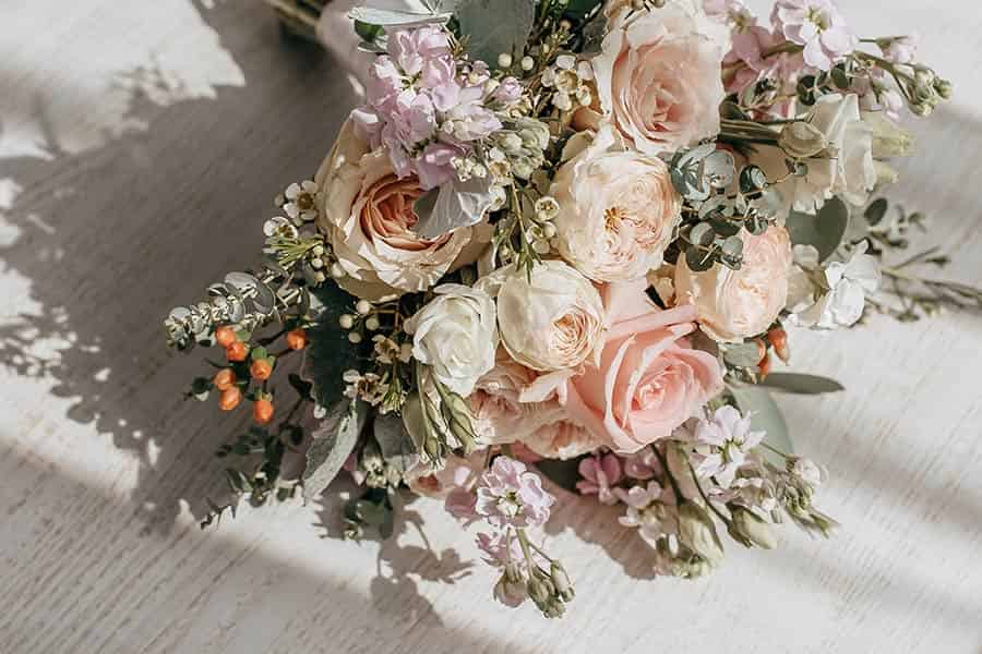 10 Breathtaking Wedding Flower Trends for 2024