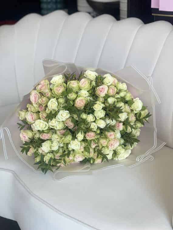 Whispering Meadow Roses - Captivating Elegance for Any Occasion