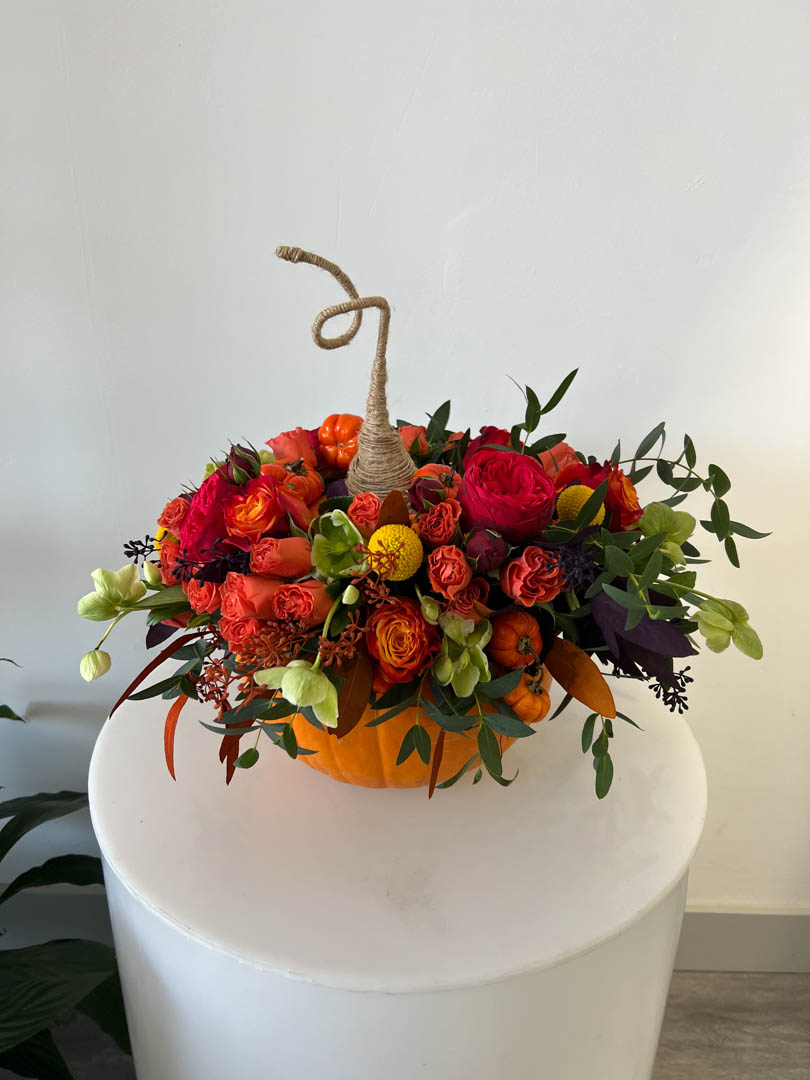 Autumnal Gratitude: Roses, Spray Roses & Eucalyptus for Thanksgiving