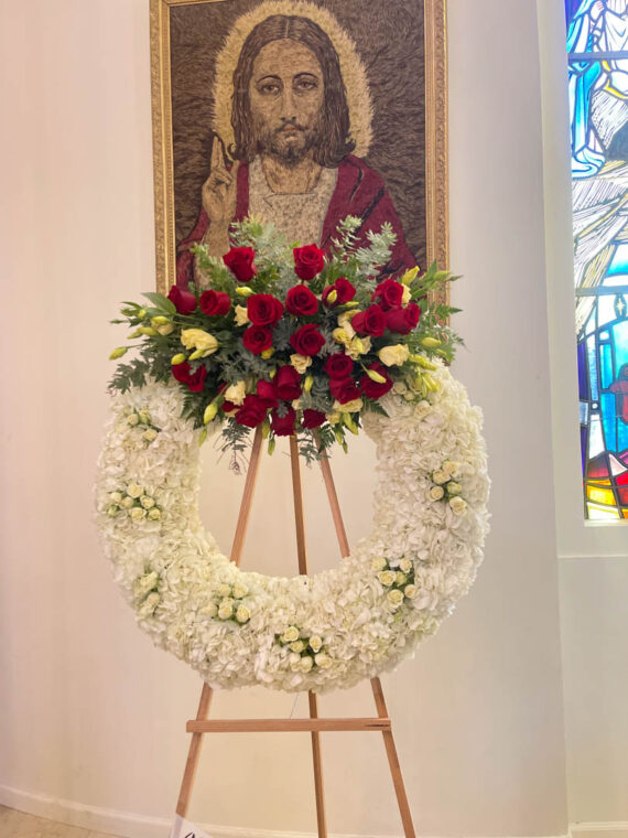 Eternal Circle: Solemn Standing Wreath for Memorials