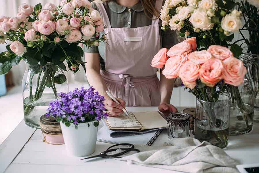 Premium Wholesale Floral Supplies for Retailers